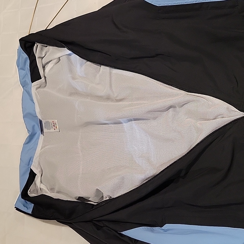 Mens Reebok Wind breaker - Picture 8 of 8